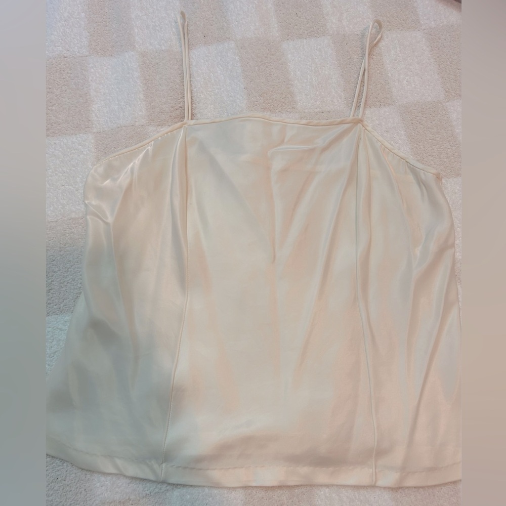 Two vintage slip tops bundle. Sizes medium and large.